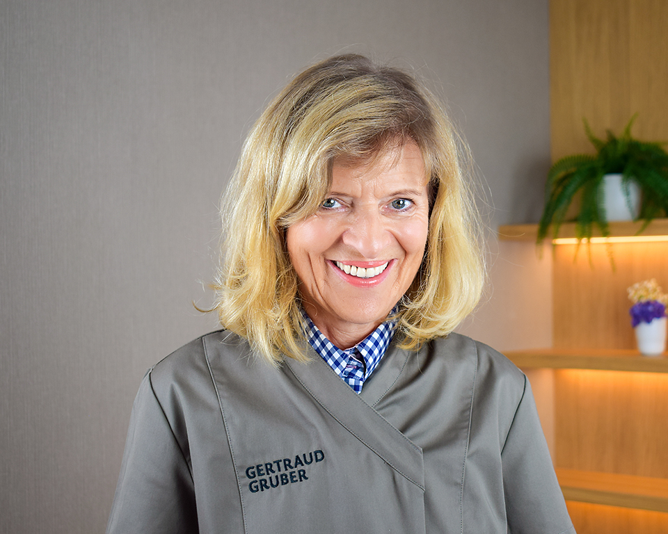 Eine von 1200 Gertraud Gruber Fachkosmetikerinnen