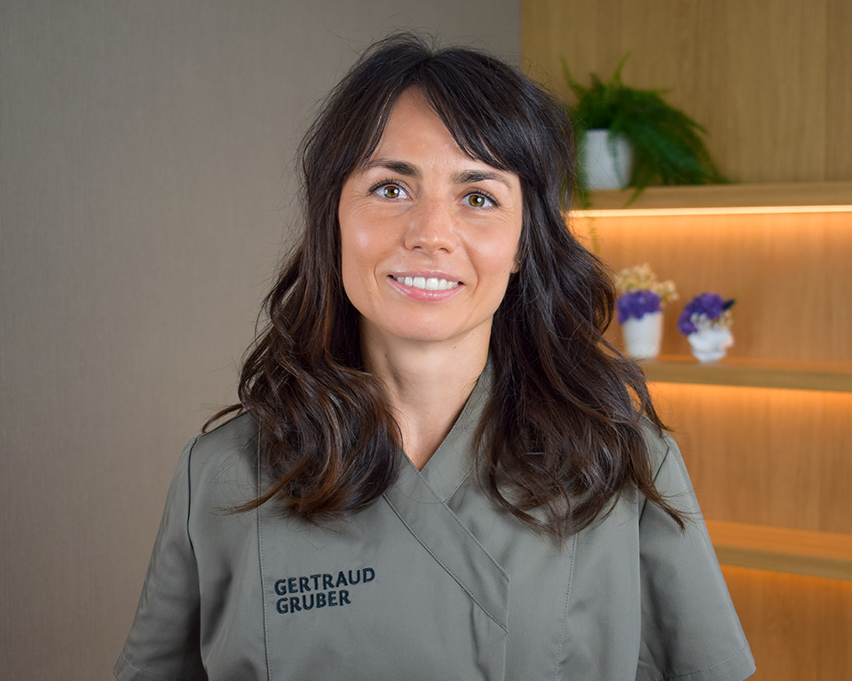 Eine von 1200 Gertraud Gruber Fachkosmetikerinnen